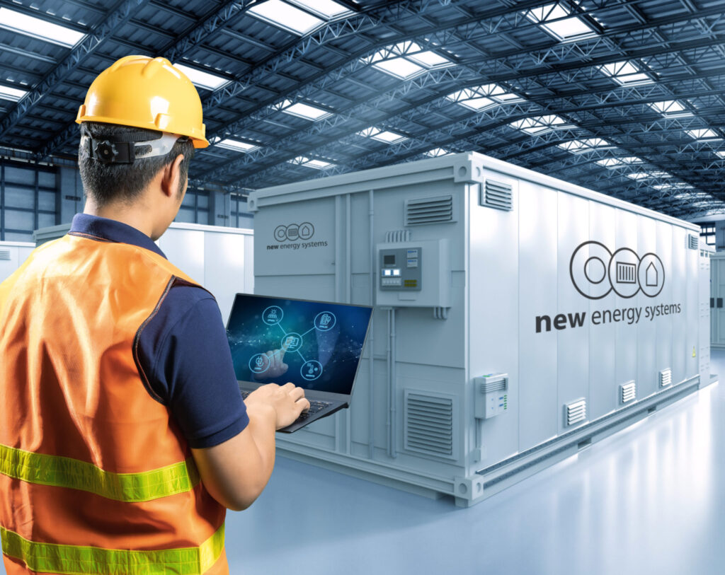 Geïnstalleerd energieopslagsysteem (EOS) door New Energy Systems voor zakelijke toepassingen