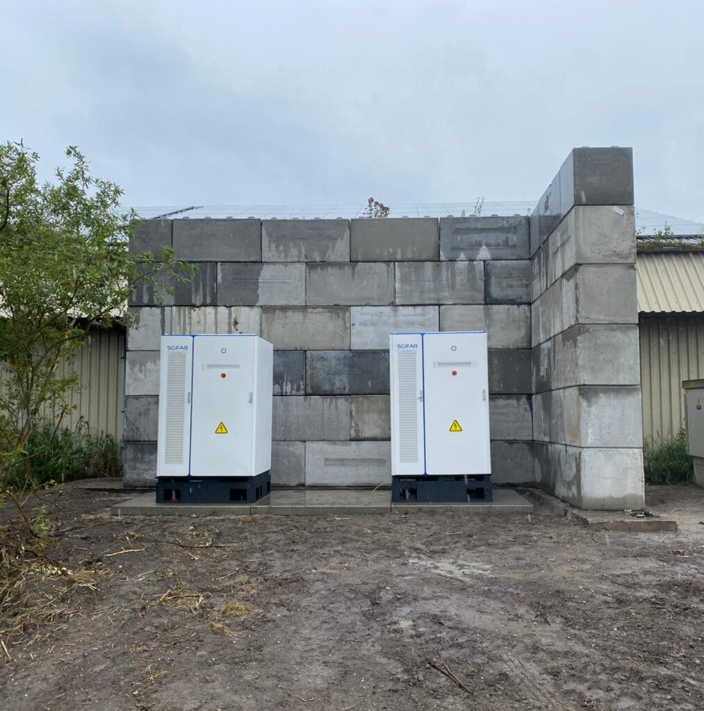 Plaatsing van twee powermagics