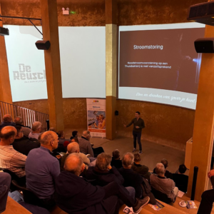 Informatiebijeenkomst van New Energy Systems over energiebeheer, dynamische energiecontracten en slimme oplossingen voor particuliere woningen